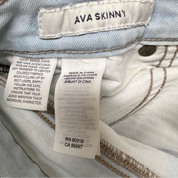 Lucky Brand Ava Light Wash Skinny Jeans Size 2/26 - Picture 5 of 6